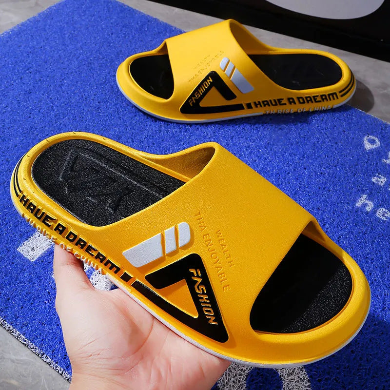 Men's sandals and slippers for men in summer, wear-resistant, soft-soled, non-slip and deodorizing, large-size slippers for men in summer and home use